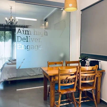 Appartement Small Gem Athens, Next To Metro Nomismatokopeio *